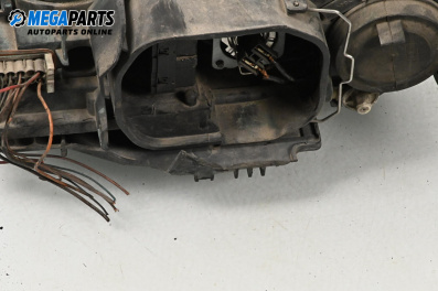 Scheinwerfer for Volkswagen Touareg SUV I (10.2002 - 01.2013), suv, position: rechts
