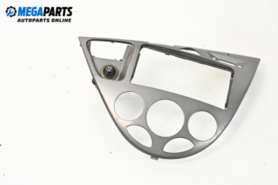 Central console for Ford Focus I Hatchback (10.1998 - 12.2007)