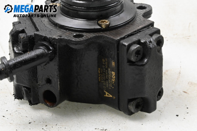 Diesel injection pump for Mercedes-Benz C-Class Sedan (W203) (05.2000 - 08.2007) C 220 CDI (203.006), 143 hp, № 0445010008