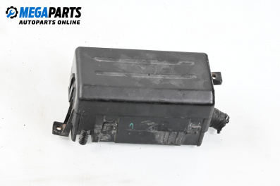 Fuse box for Chevrolet Kalos Hatchback (T200) (01.2003 - 12.2008) 1.2, 72 hp