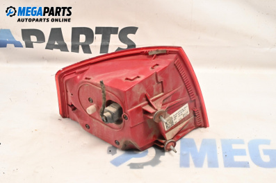 Bremsleuchte for Audi A8 Sedan 4E (10.2002 - 07.2010), sedan, position: rechts