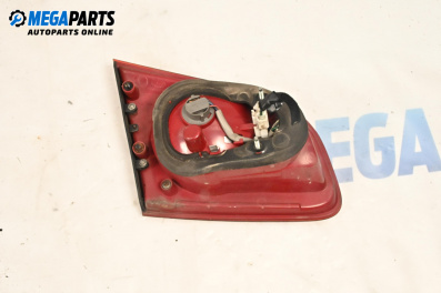 Innere bremsleuchte for Hyundai Santa Fe II SUV (10.2005 - 12.2012), suv, position: rechts