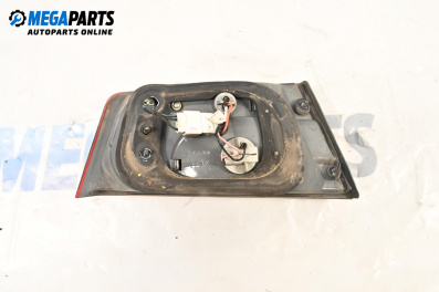 Inner tail light for Hyundai Sonata V Sedan (01.2005 - 12.2010), sedan, position: right