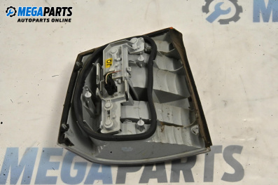 Bremsleuchte for Opel Vectra C Sedan (04.2002 - 01.2009), sedan, position: rechts