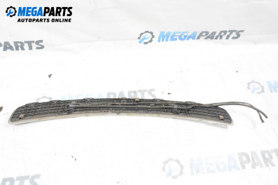 Motorhaubegitter for Mercedes-Benz C-Class Sedan (W203) (05.2000 - 08.2007), sedan, position: vorderseite