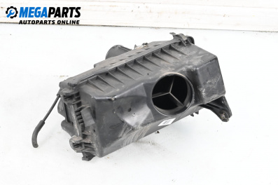 Air cleaner filter box for Mazda MPV II Minivan (08.1999 - 02.2006) 2.3