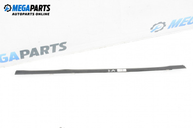 Material profilat exterior for SsangYong Kyron SUV (05.2005 - 06.2014), suv, position: din spate