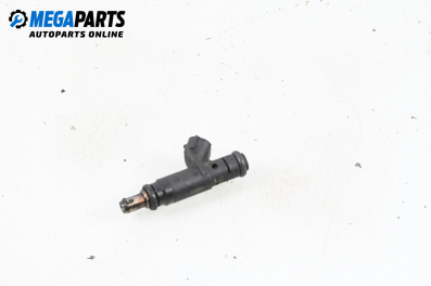 Gasoline fuel injector for Audi A4 Avant B7 (11.2004 - 06.2008) 2.0, 130 hp