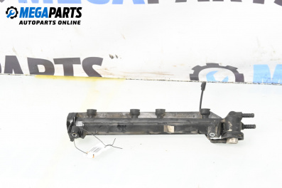 Benzin-einspritzleiste for Seat Toledo II Sedan (10.1998 - 05.2006) 1.6, 100 hp