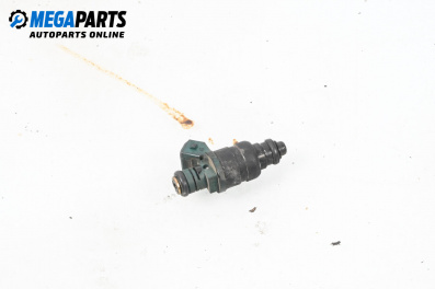 Duza benzină for Seat Toledo II Sedan (10.1998 - 05.2006) 1.6, 100 hp