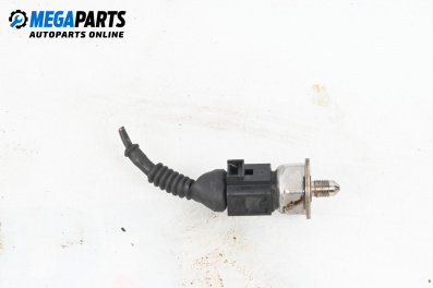 Sensor kraftstoffdruck for Audi A4 Sedan B8 (11.2007 - 12.2015)