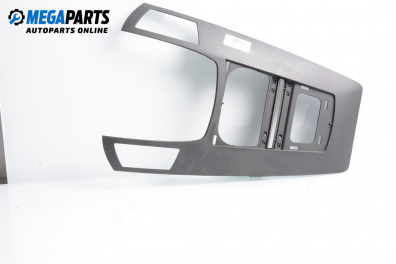 Central console for Opel Zafira B Minivan (07.2005 - 14.2015)