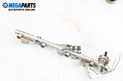 Benzin-einspritzleiste for Volkswagen Passat III Sedan B5 (08.1996 - 12.2001) 1.8 T, 150 hp