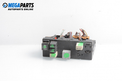 Fuse box for Volkswagen Touran Minivan I (02.2003 - 05.2010) 2.0 TDI, 136 hp