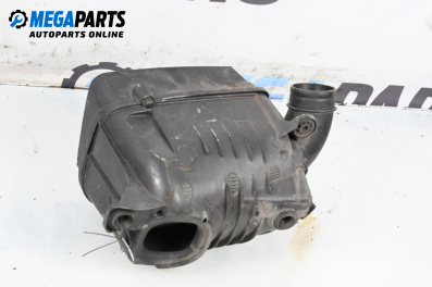 Filtergehäuse for Audi A3 Hatchback II (05.2003 - 08.2012) 1.6