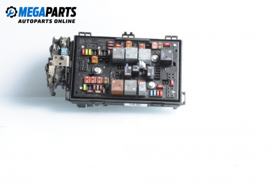 Fuse box for Opel Astra J Hatchback (12.2009 - 10.2015) 1.4, 100 hp