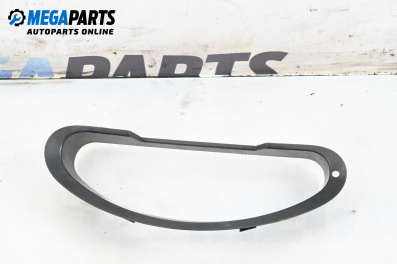 Interior plastic for Mercedes-Benz E-Class Estate (S211) (03.2003 - 07.2009), 5 doors, station wagon