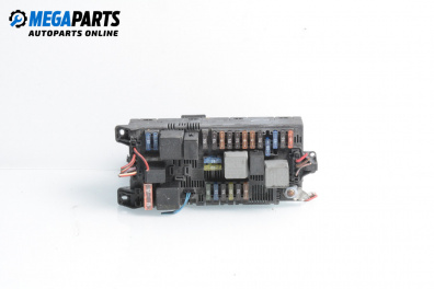 Fuse box for Mercedes-Benz E-Class Estate (S211) (03.2003 - 07.2009) E 280 T (211.254), 231 hp