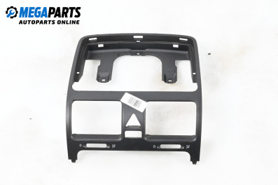Consola centrală for Volkswagen Golf V Hatchback (10.2003 - 02.2009)