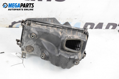 Air cleaner filter box for Toyota Corolla E10 Liftback (05.1992 - 04.1997) 2.0 D (CE100)