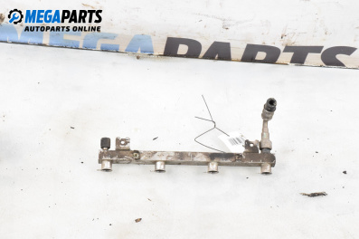 Fuel rail for Opel Meriva A Minivan (05.2003 - 05.2010) 1.4 16V Twinport, 90 hp