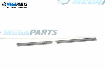 Exterior moulding for Mitsubishi Outlander I SUV (03.2001 - 12.2006), suv, position: left