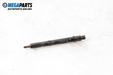 Diesel fuel injector for Volkswagen Passat IV Sedan B5.5 (10.2000 - 12.2005) 2.5 TDI 4motion, 180 hp