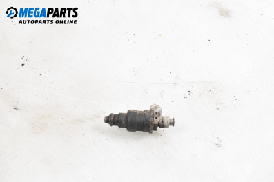 Duza benzină for Audi A4 Sedan B5 (11.1994 - 09.2001) 1.6, 100 hp