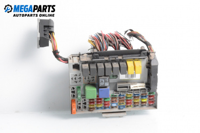 Fuse box for Opel Zafira A Minivan (04.1999 - 06.2005) 1.6 CNG, 97 hp