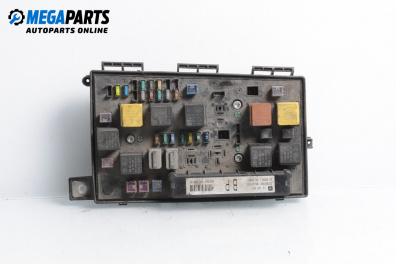 Fuse box for Opel Astra H Estate (08.2004 - 05.2014) 1.9 CDTI, 150 hp
