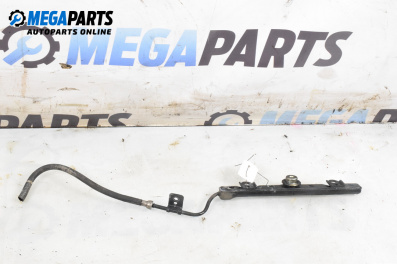 Fuel rail for Toyota Avensis I Station Wagon (09.1997 - 02.2003) 1.8 VVT-i (ZZT221), 129 hp