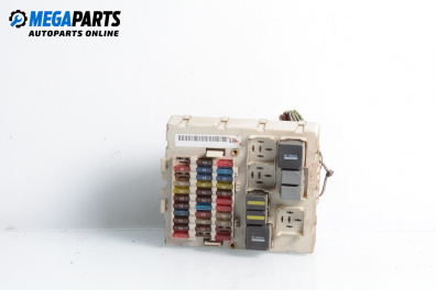 Fuse box for Ford Focus I Hatchback (10.1998 - 12.2007) 1.6 16V, 100 hp