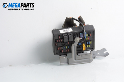 Tablou cu siguranțe for Chevrolet Captiva SUV (06.2006 - ...) 2.0 D 4WD, 150 hp