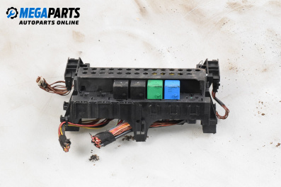 Fuse box for Mercedes-Benz A-Class Hatchback W169 (09.2004 - 06.2012) A 150 (169.031, 169.331), 95 hp