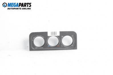 Zentralkonsole for Volkswagen Vento Sedan (11.1991 - 09.1998)