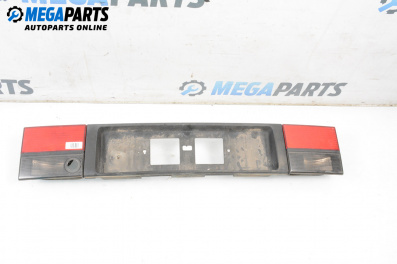 Tail lights for Volkswagen Vento Sedan (11.1991 - 09.1998), sedan, position: middle