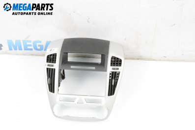 Central console for Kia Cee'd Sportswagon I (09.2007 - 12.2012)