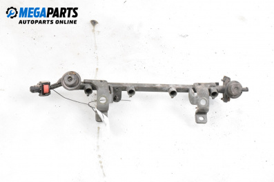 Rampă combustibil for Mazda 323 F VI Hatchback (09.1998 - 05.2004) 1.6, 98 hp