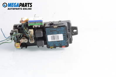 Sicherungskasten for Mitsubishi Pajero II SUV (12.1990 - 10.1999) 3.0 V6 4WD (V23W, V43W, V23C), 150 hp