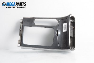 Zentralkonsole for Mazda 6 Station Wagon I (08.2002 - 12.2007)