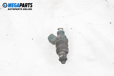 Gasoline fuel injector for Volkswagen Golf IV Hatchback (08.1997 - 06.2005) 1.6, 100 hp