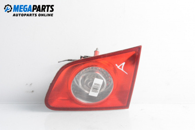 Innere bremsleuchte for Volkswagen Passat V Variant B6 (08.2005 - 11.2011), combi, position: rechts