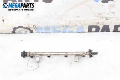 Rampă combustibil for Hyundai i30 Combi I (10.2007 - 06.2012) 1.6, 126 hp