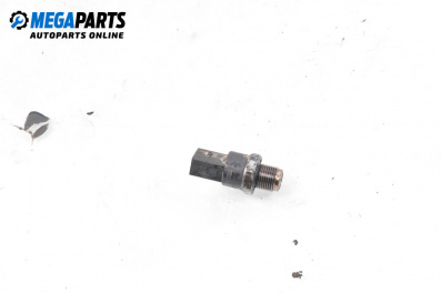 Fuel pressure sensor for Mercedes-Benz M-Class SUV (W163) (02.1998 - 06.2005)