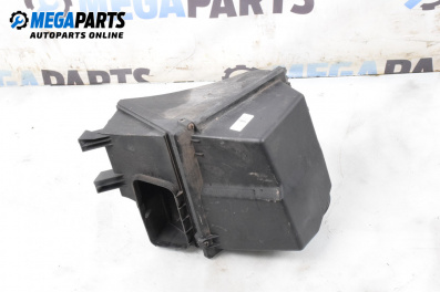 Filtergehäuse for Audi A8 Sedan 4D (03.1994 - 12.2002) 3.3 TDI quattro