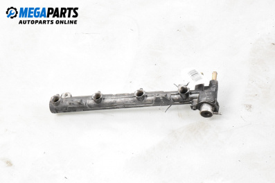 Fuel rail for Volkswagen Lupo Hatchback (09.1998 - 07.2005) 1.4 16V, 75 hp