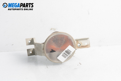 Semnalizator for Mini Hatchback I (R50, R53) (06.2001 - 09.2006), hatchback, position: dreapta