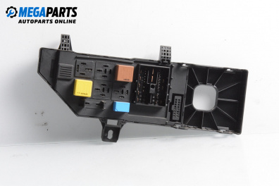 Tablou cu siguranțe for Opel Vectra C Estate (10.2003 - 01.2009) 2.2 direct, 155 hp