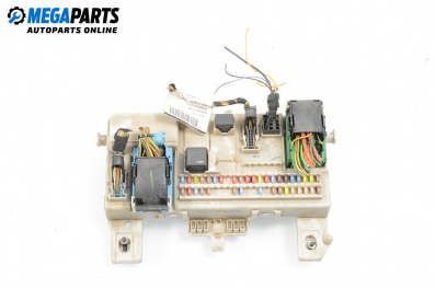 Fuse box for Volvo S40 II Sedan (12.2003 - 12.2012) 1.6 D, 110 hp