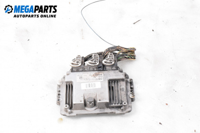 ECU for Volvo S40 II Sedan (12.2003 - 12.2012) 1.6 D, 110 hp, №  8692329